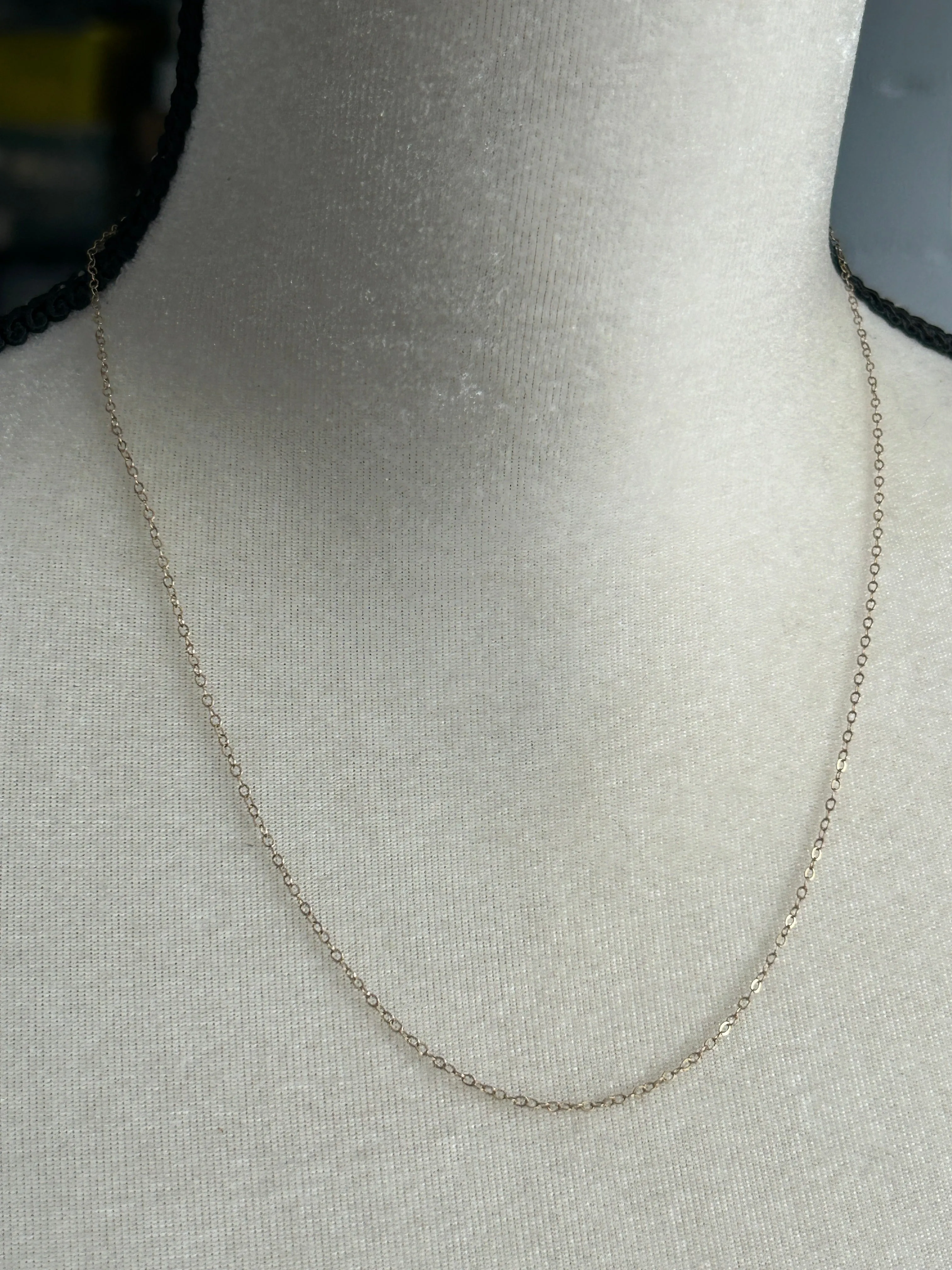 14k Yellow Gold Thin Rolo Chain Necklace 19" Long