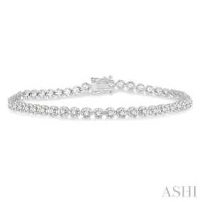 2 Ctw Round Cut Diamond Illusion Bracelet in 10K White Gold