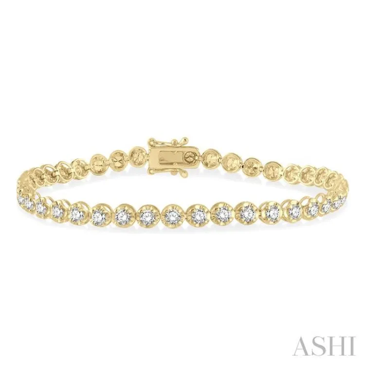 3 Ctw Round Cut Diamond Illusion Bracelet in 14K Yellow Gold