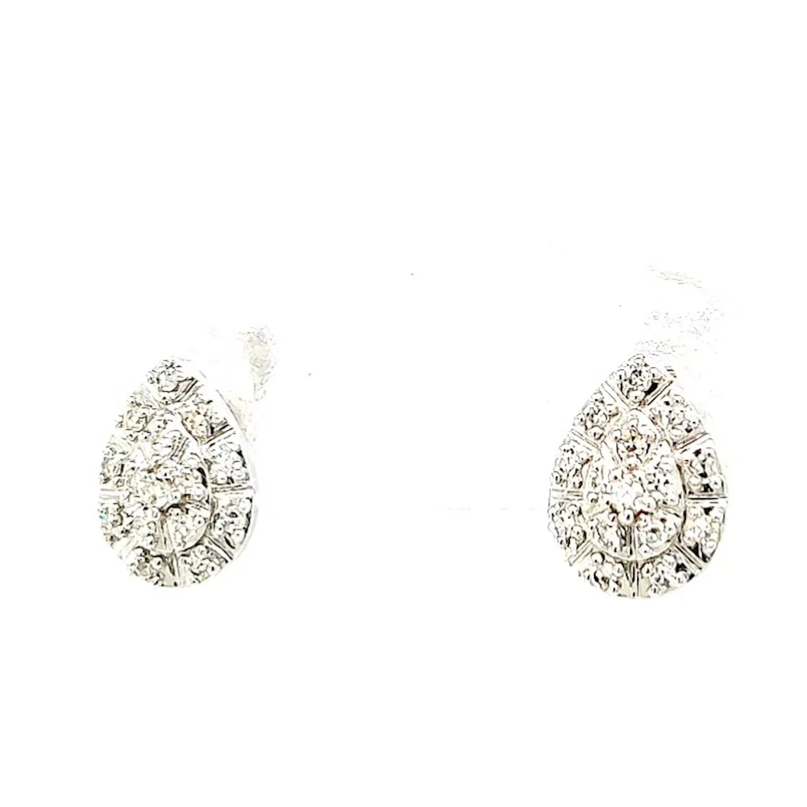 9ct White Gold Round Brilliant Cut 0.10 CARAT tw of Diamonds  Stud Earrings