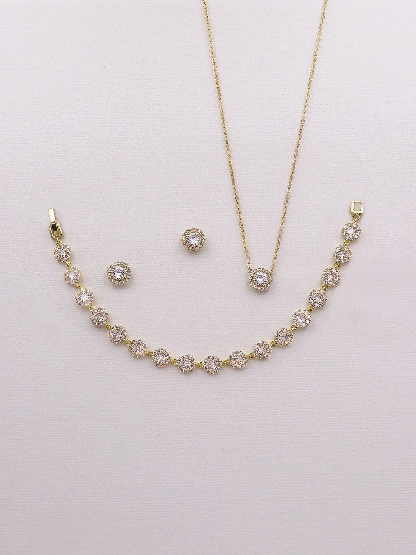 Aubrie Stud Jewelry Set