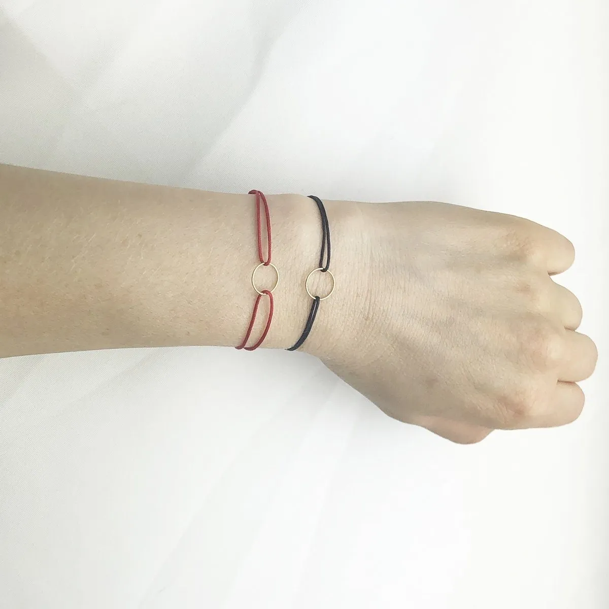 Bracelet Cordon Cercle Rouge