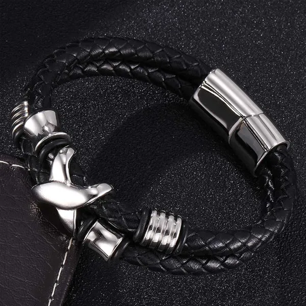 Braided Leather Magnetic Bracelet (Circumference 18.5cm) 真皮編織磁扣手鍊 (鍊長 18.5cm) KJBR16140