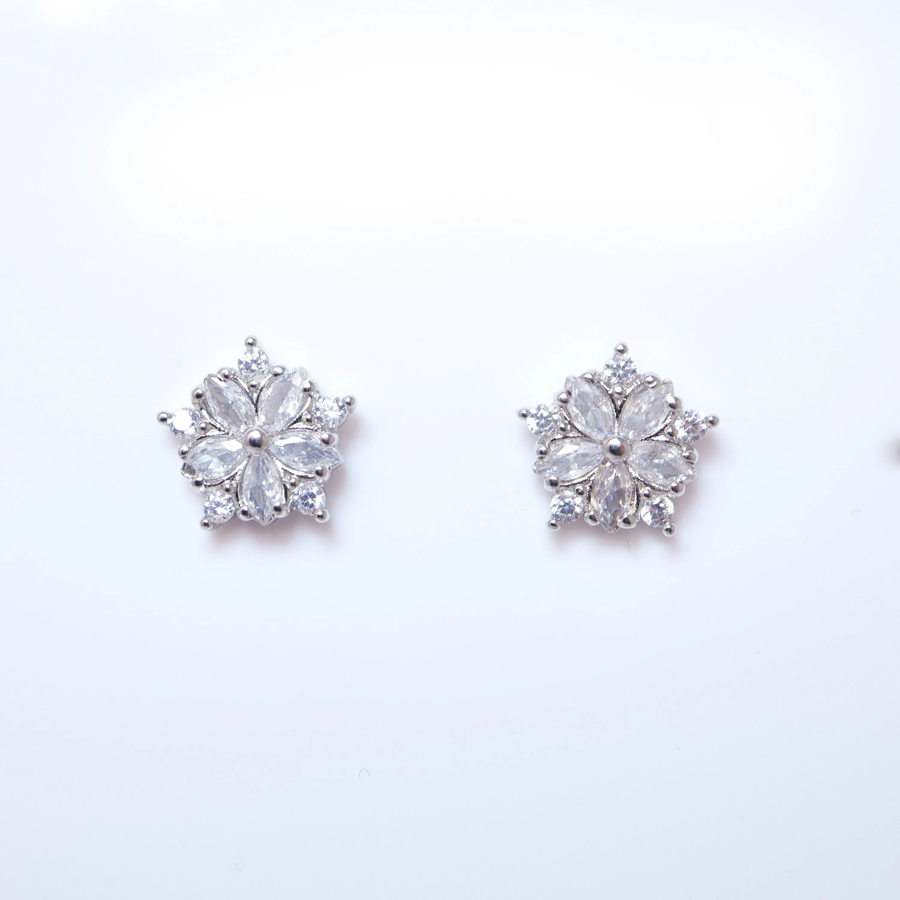 CZ Frozen Bloom stud Earrings, Bridal Jewelry, Bridal Stud Earrings, Crystal Bridal Earrings, Statement Earrings Cz