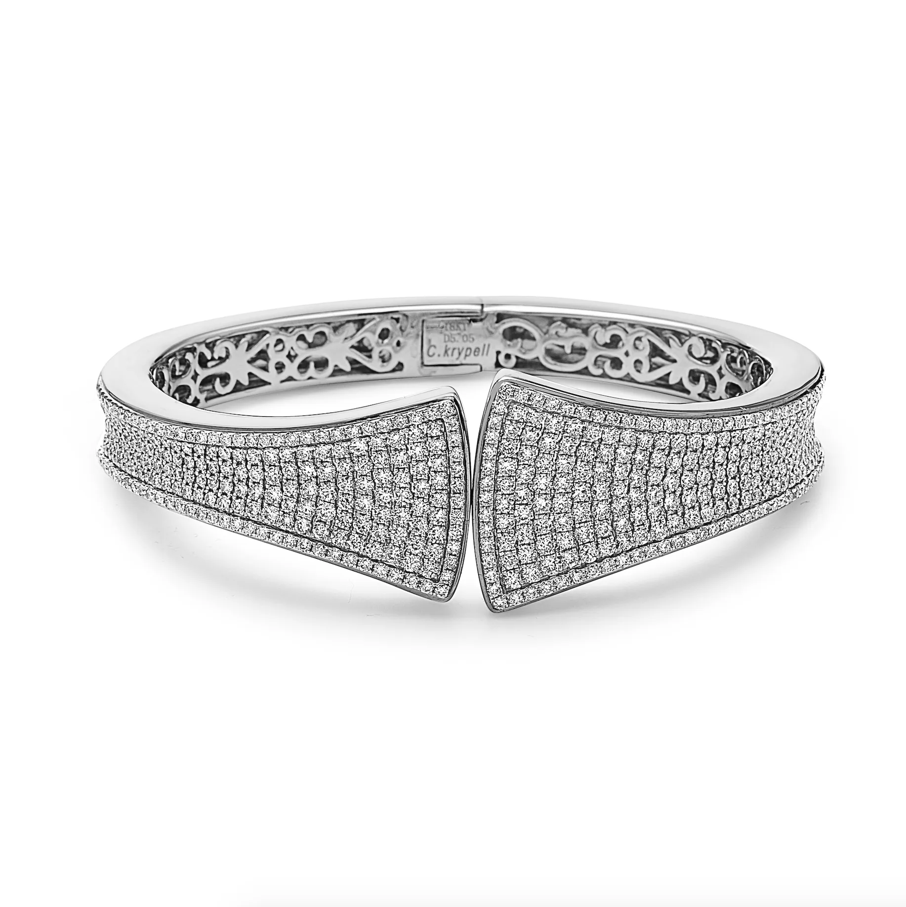 Diamond Pave Leif Bracelet