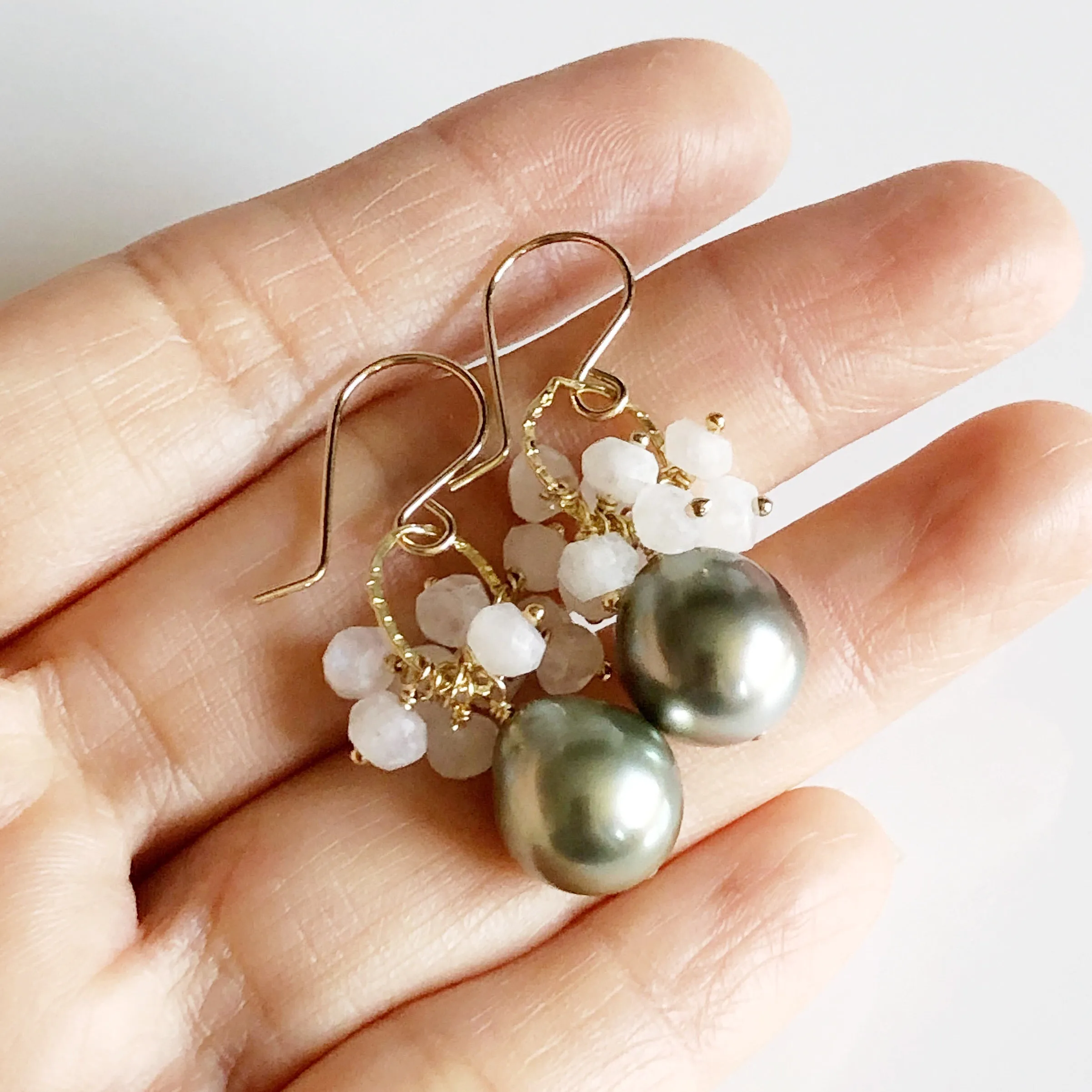 Earrings KIRA - moonstone (E529)