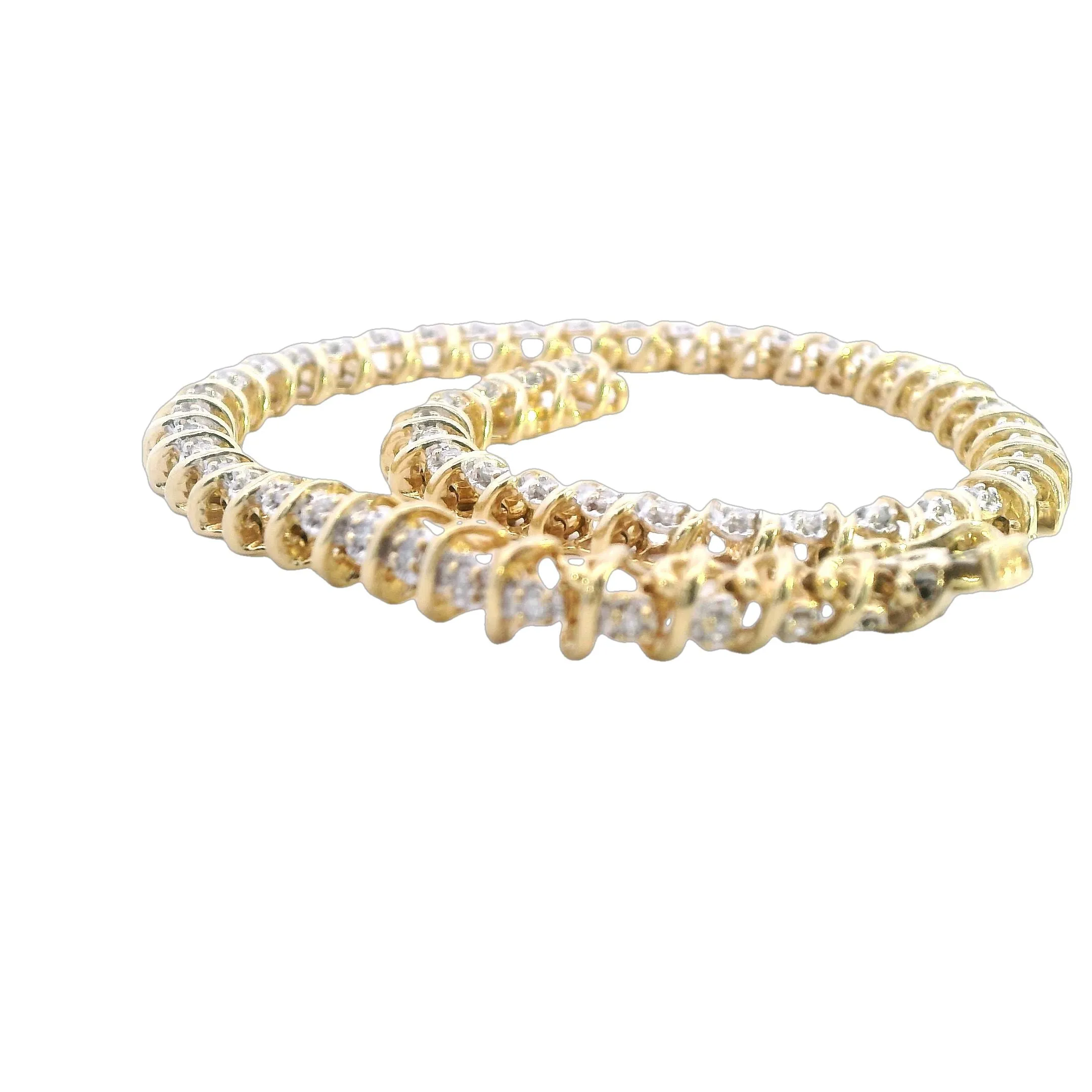 Exquisite 14ct Gold & Diamond Bracelet - A Timeless Symbol of Love