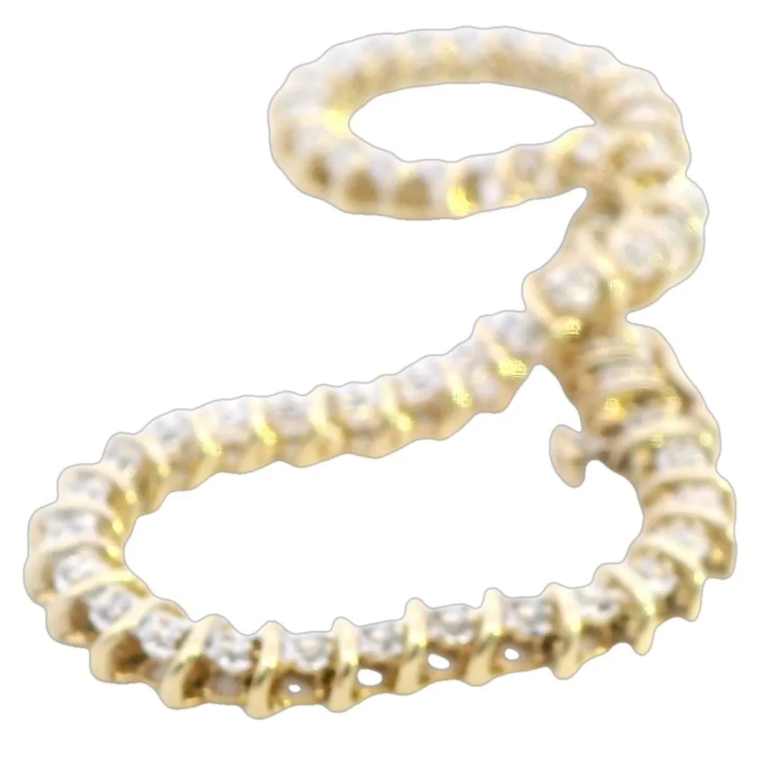 Exquisite 14ct Gold & Diamond Bracelet - A Timeless Symbol of Love