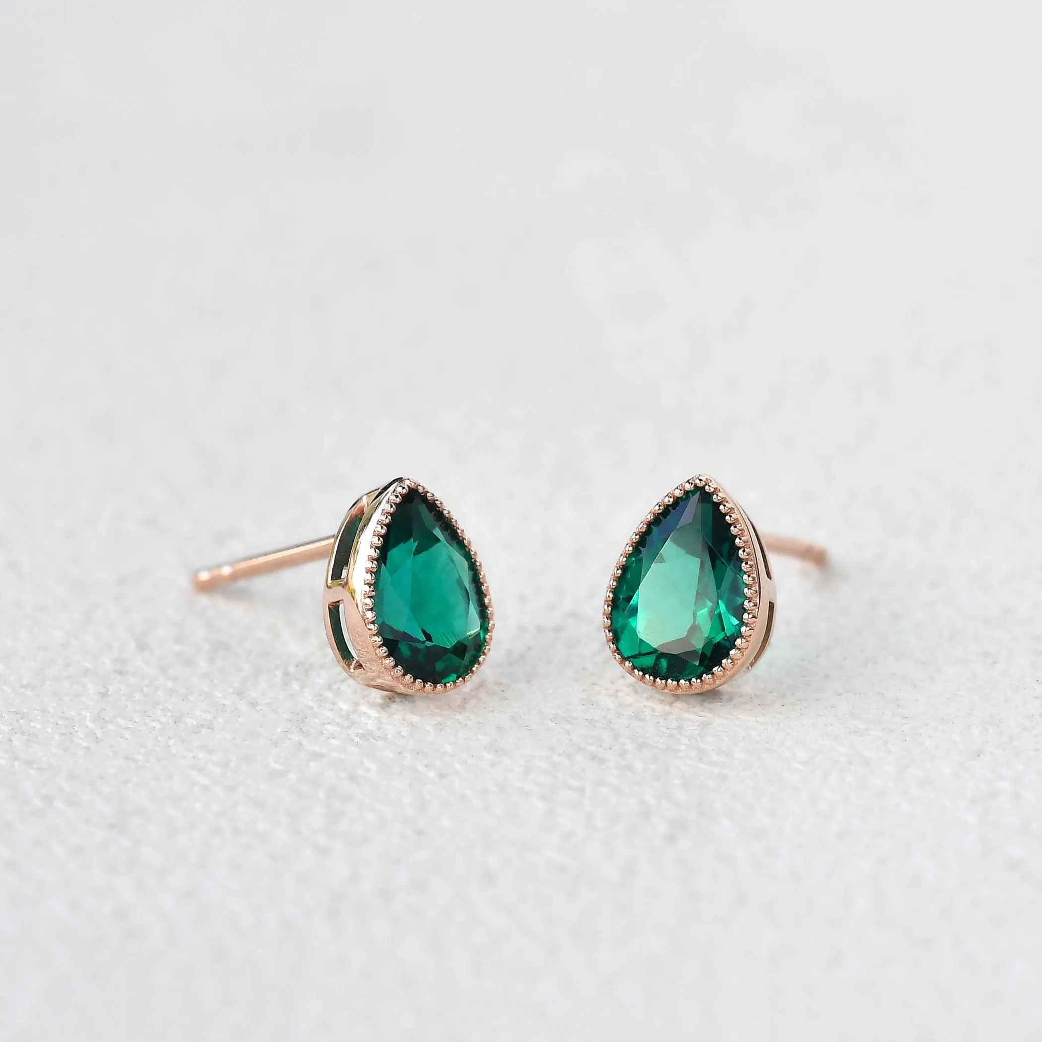 Felicegals Emerald Vintage Earrings Set 2pcs