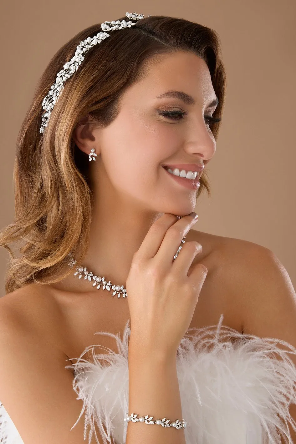 LOULA Simulated Diamond and Pearl Jewelry Set