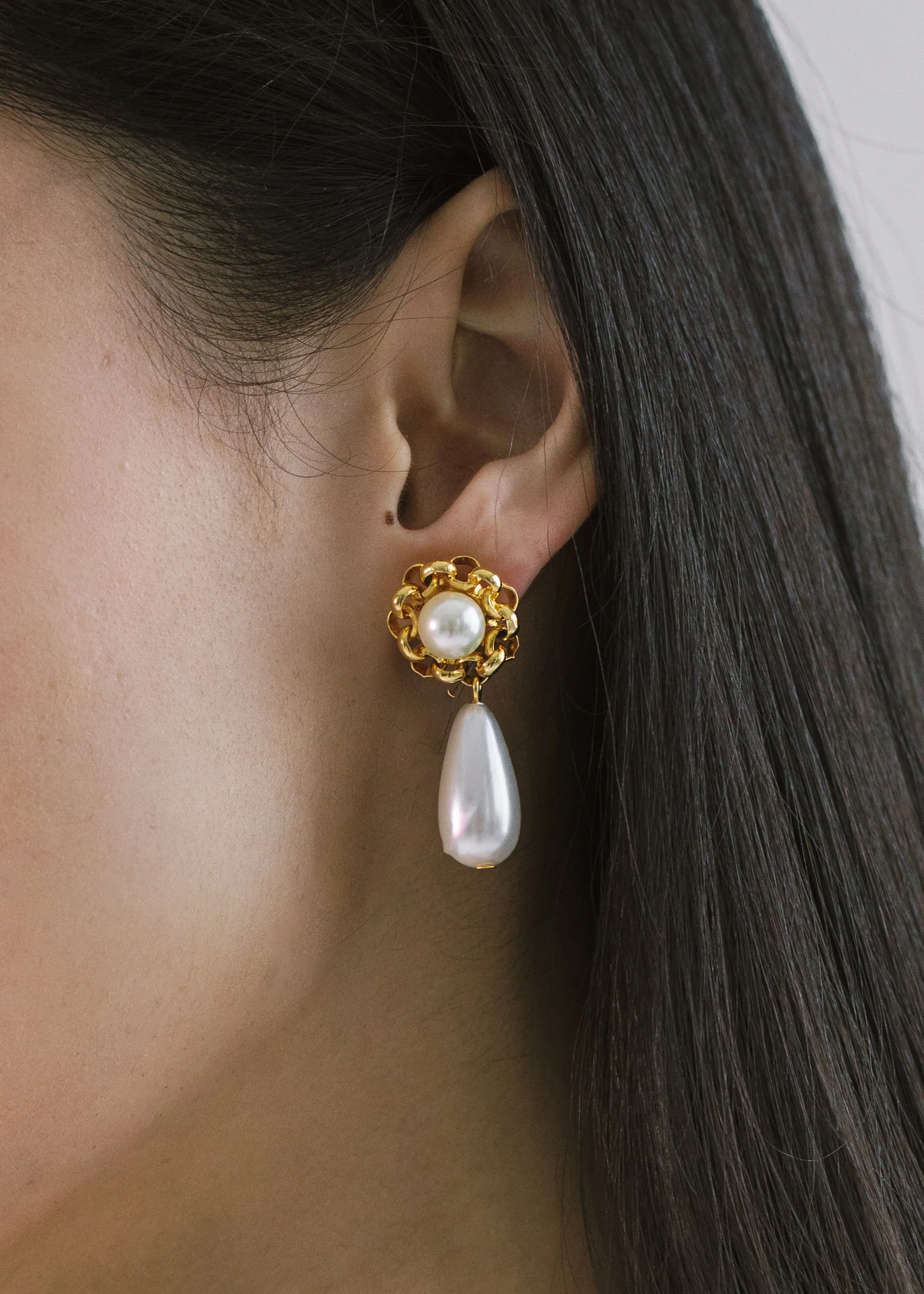 Luella Earrings -- Gold Pearl