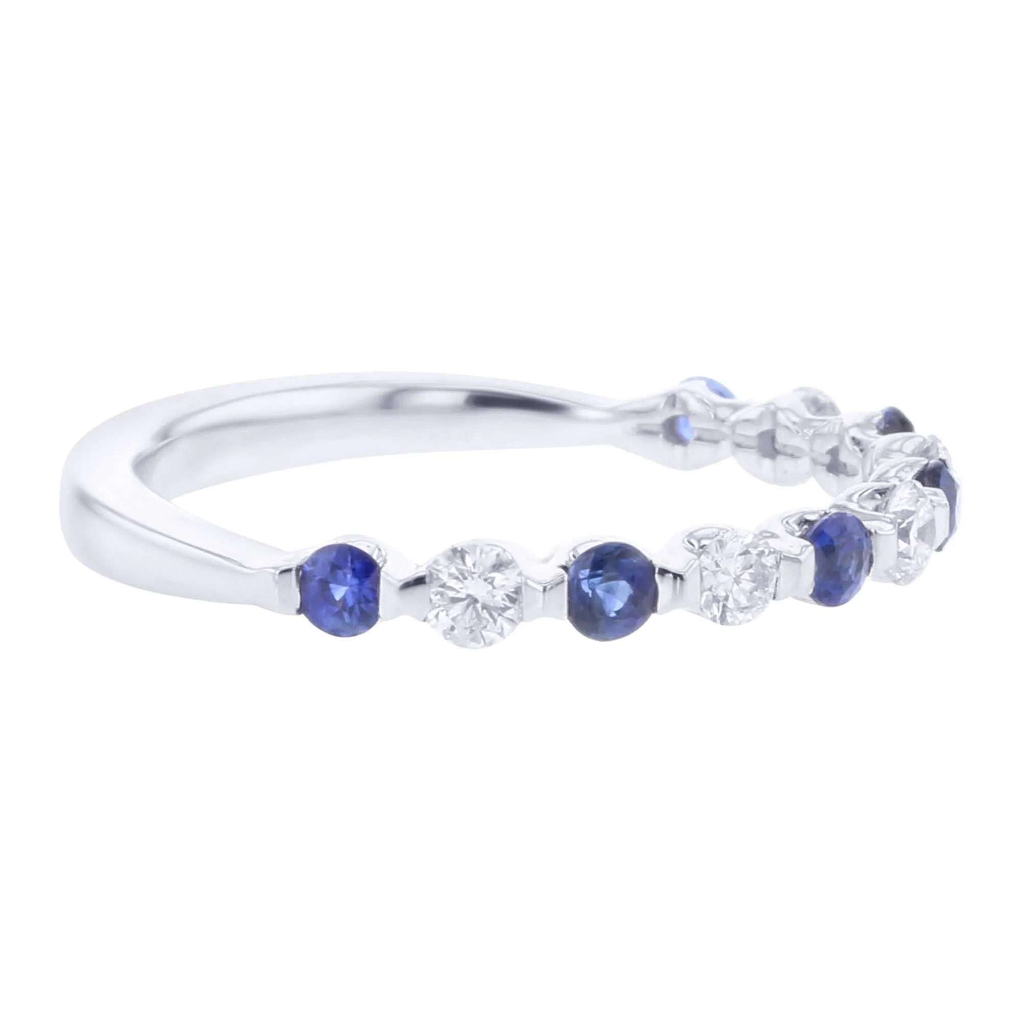 Mazarine Sapphire and Diamond Ring