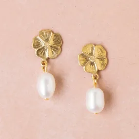 Nest Pretty Things | Flower And Pearl Studs