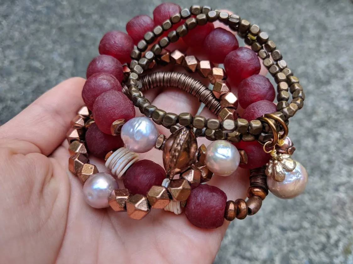 Sea Shell, Copper & Burgundy Sea Glass Elastic Bracelet