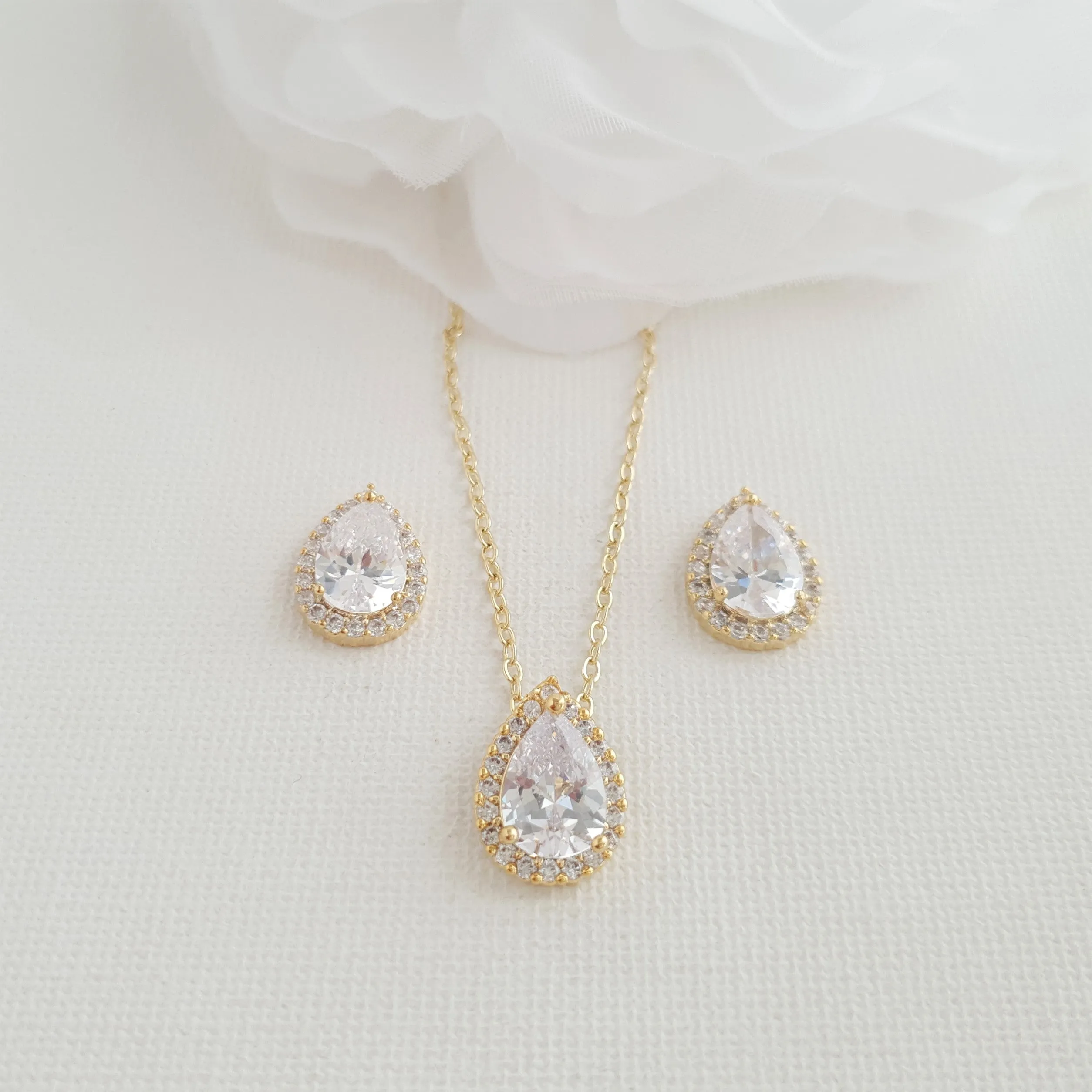 Teardrop Stud Earrings Necklace Bracelet Set-Emma