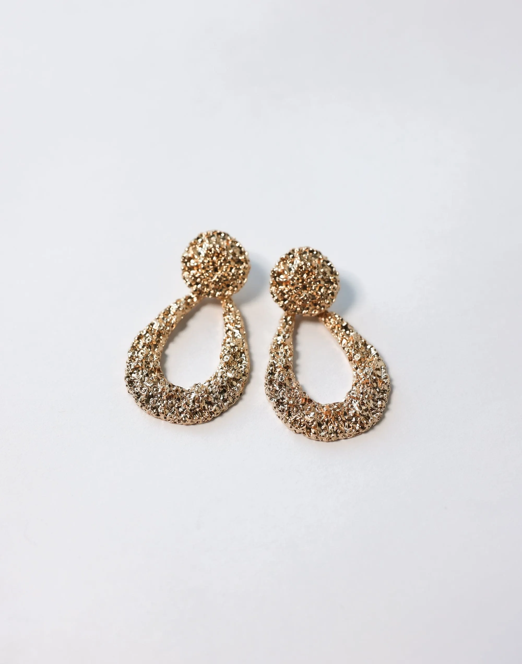 Tihani Earrings (Gold)