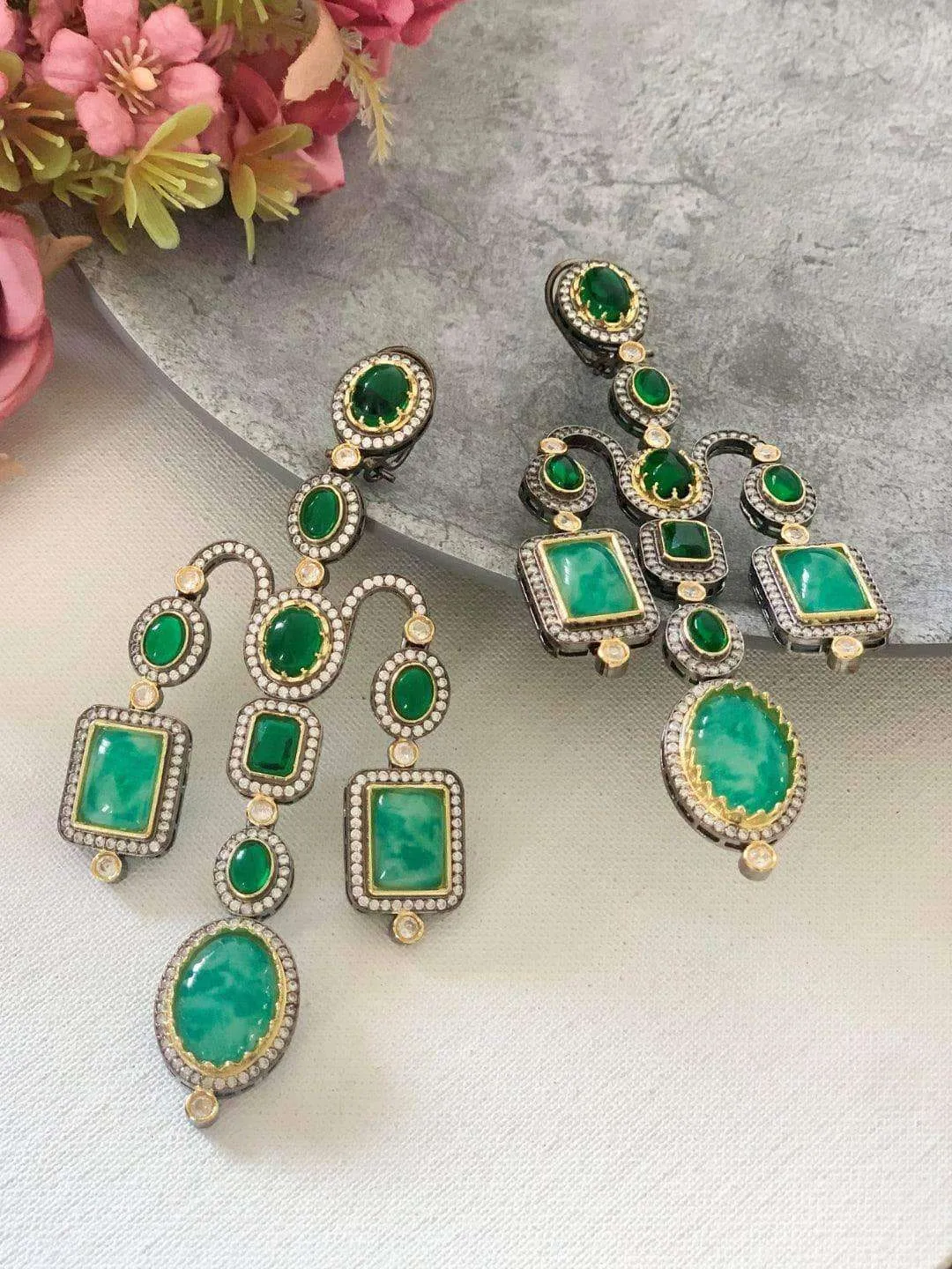 Victorian Emerald Diamond Earring